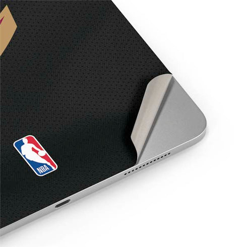 NBA Cleveland Cavaliers Jersey iPad Pro 13in M4 (2024) Skin