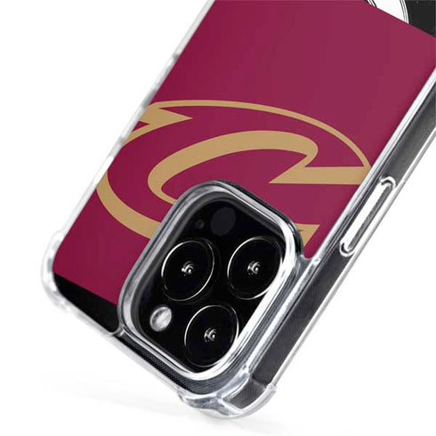 NBA Cleveland Cavaliers Large Logo iPhone 15 Pro Max MagSafe Case