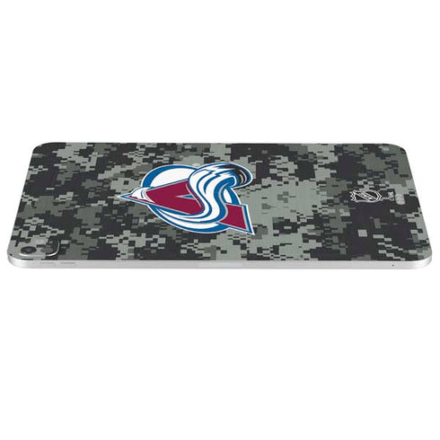 NHL Colorado Avalanche Camo iPad Pro 13in M4 (2024) Skin