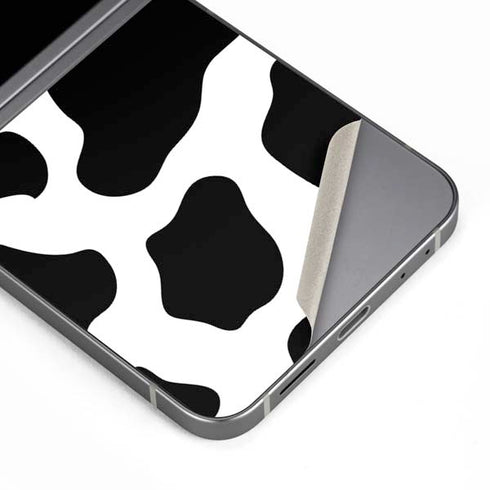 Cow Print Galaxy Z Flip6 Skin