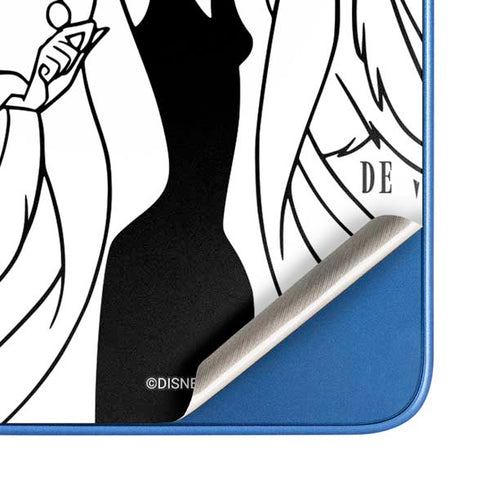 Disney Villains Cruella de Vil Black and White Moto G Play 4G (2024) Skin