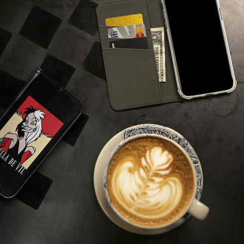 Disney Villains Cruella de Vil iPhone 15 Plus Folio Case