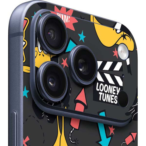 Looney Tunes Daffy Duck Patches iPhone 17 Pro Skin