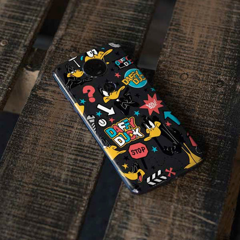 Looney Tunes Daffy Duck Patches Moto E5 Plus Skin