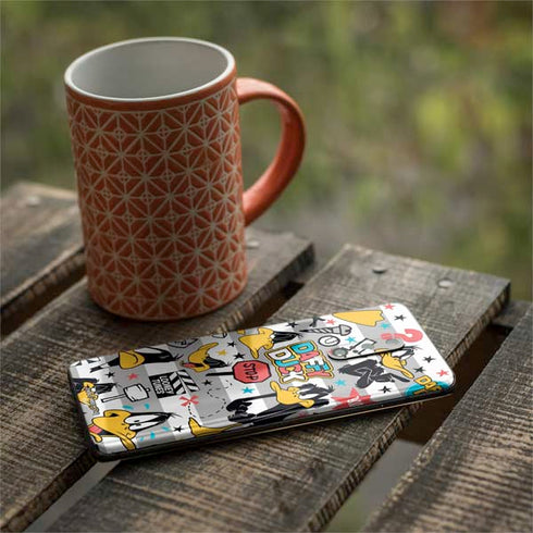 Looney Tunes Daffy Duck Striped Patches OnePlus 7 Pro Skin