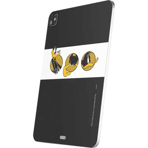 Looney Tunes Daffy Duck Three Circles iPad Pro 13in M4 (2024) Skin