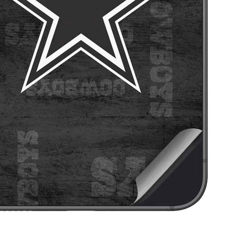 NFL Dallas Cowboys Black & White Galaxy S24 Skin