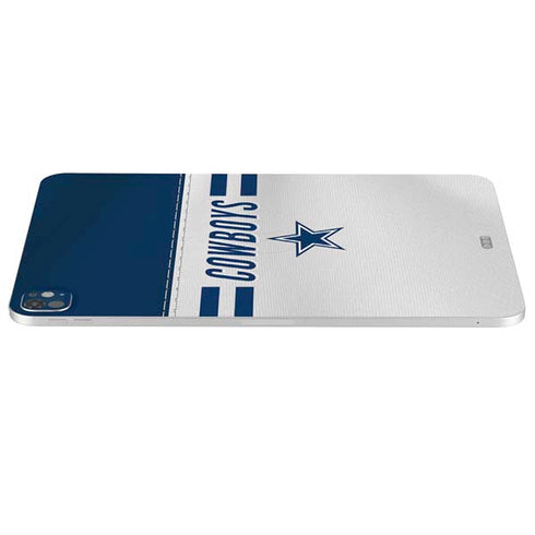 NFL Dallas Cowboys White Striped iPad Pro 13in M4 (2024) Skin