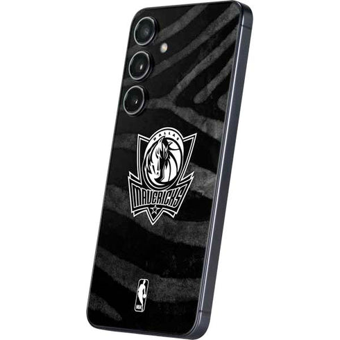 NBA Dallas Mavericks Black Animal Print Galaxy A16 5G Skin