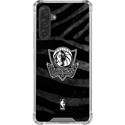 NBA Dallas Mavericks Black Animal Print Galaxy A17 Clear Case