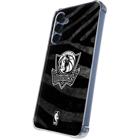 NBA Dallas Mavericks Black Animal Print Galaxy A35 5G Clear Case