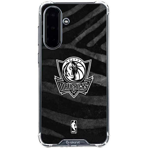 NBA Dallas Mavericks Black Animal Print Galaxy A36 5G Clear Case