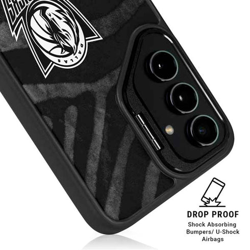 NBA Dallas Mavericks Black Animal Print Galaxy S25 Plus Kickstand Case
