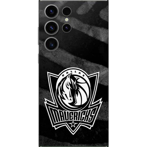 NBA Dallas Mavericks Black Animal Print Galaxy S25 Ultra Skin