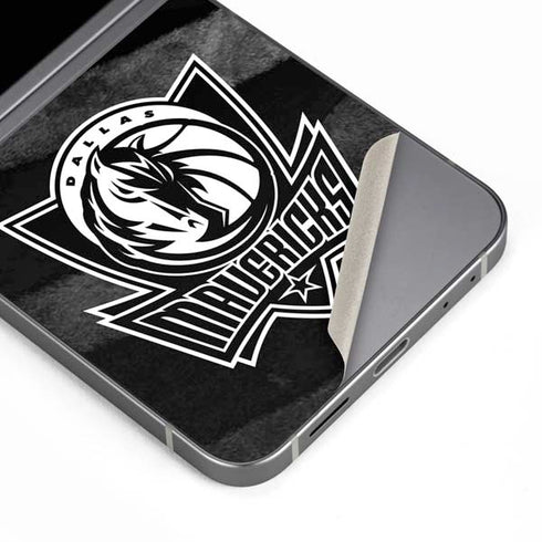 NBA Dallas Mavericks Black Animal Print Galaxy Z Flip6 Skin