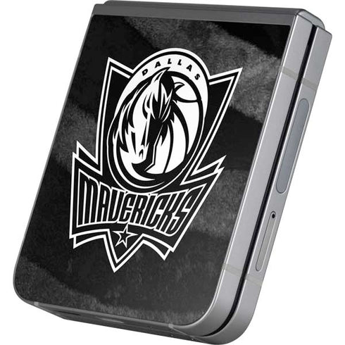 NBA Dallas Mavericks Black Animal Print Galaxy Z Flip6 Skin