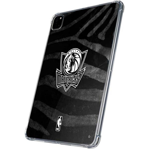 NBA Dallas Mavericks Black Animal Print iPad Pro 11in (2024) Clear Case