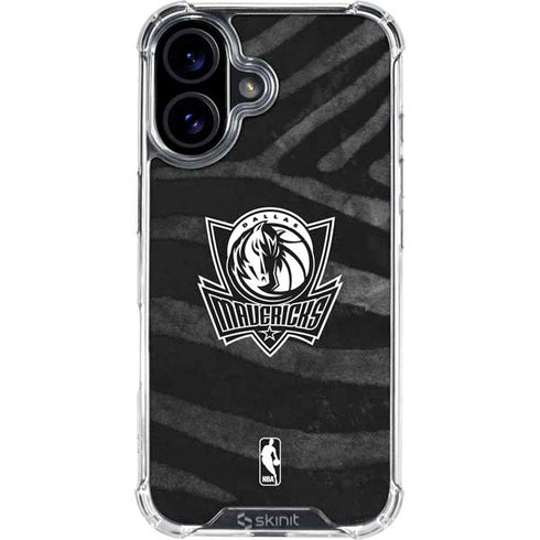NBA Dallas Mavericks Black Animal Print iPhone 16 Plus Clear Case