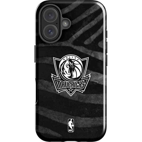 NBA Dallas Mavericks Black Animal Print iPhone 16 Plus Impact Case