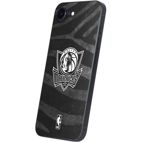 NBA Dallas Mavericks Black Animal Print iPhone 16e Skin