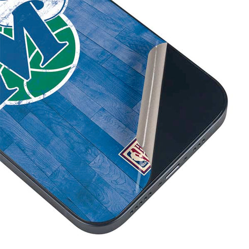 NBA Dallas Mavericks Hardwood Classics iPhone 15 Skin