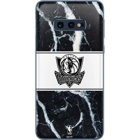 NBA Dallas Mavericks Marble Galaxy S10e Skin