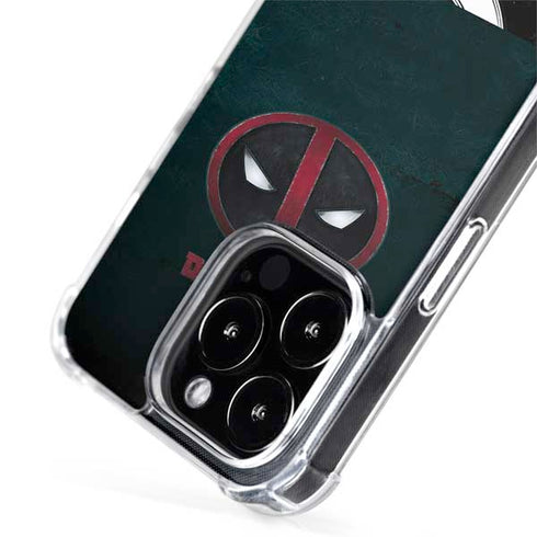 Marvel Deadpool Legacy Deadpool Logo iPhone 15 Pro MagSafe Case