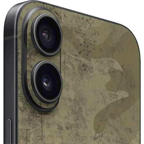 Desert Camo iPhone 16 Skin