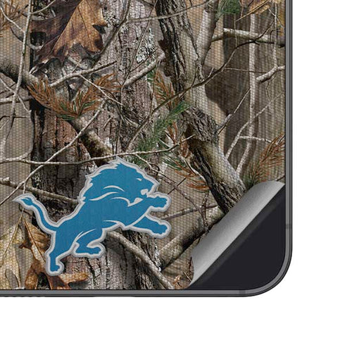 NFL Detroit Lions Realtree AP Camo Galaxy S25 Plus Skin