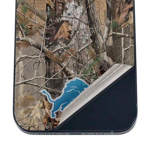 NFL Detroit Lions Realtree AP Camo iPhone 16 Skin