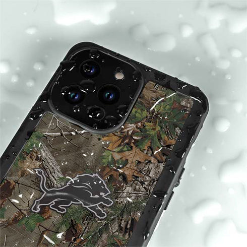 NFL Detroit Lions Realtree Xtra Green Camo iPhone 15 Pro Waterproof Case