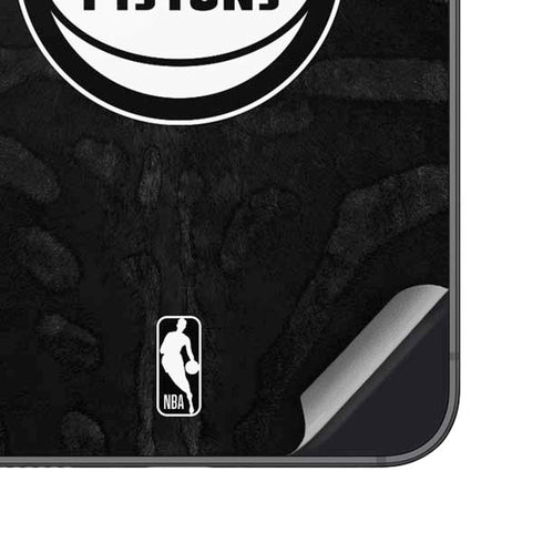 NBA Detroit Pistons Black Animal Print Galaxy S25 Skin