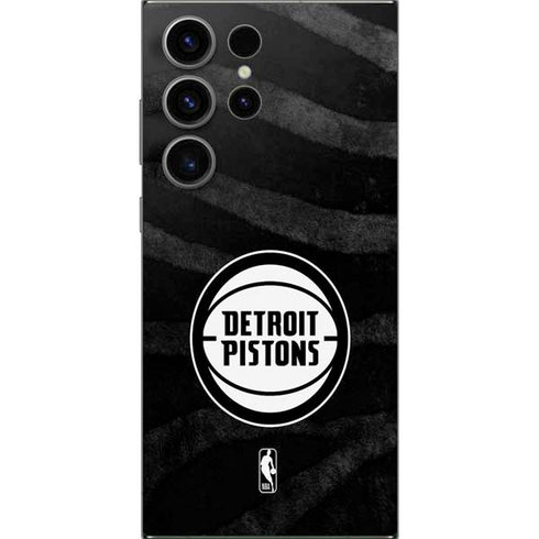 NBA Detroit Pistons Black Animal Print Galaxy S25 Ultra Skin