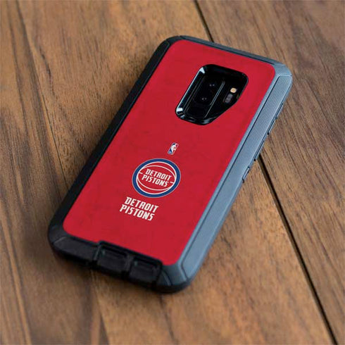 NBA Detroit Pistons Distressed Otterbox Defender Galaxy Skin