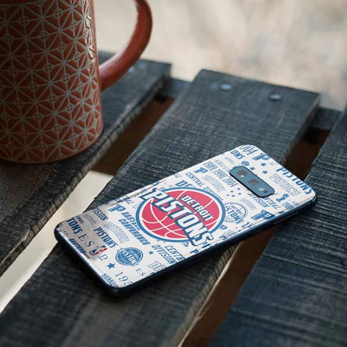 NBA Detroit Pistons Historic Blast Galaxy S10e Skin