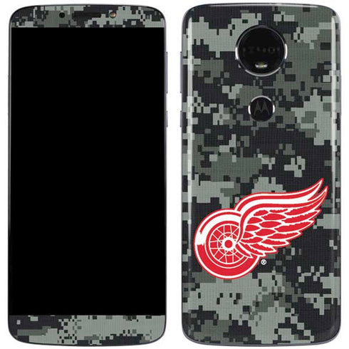 NHL Detroit Red Wings Camo Moto E5 Plus Skin
