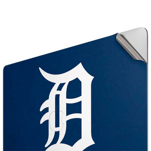 MLB Detroit Tigers - Solid Distressed Apple MacBook Pro 16-inch Skin
