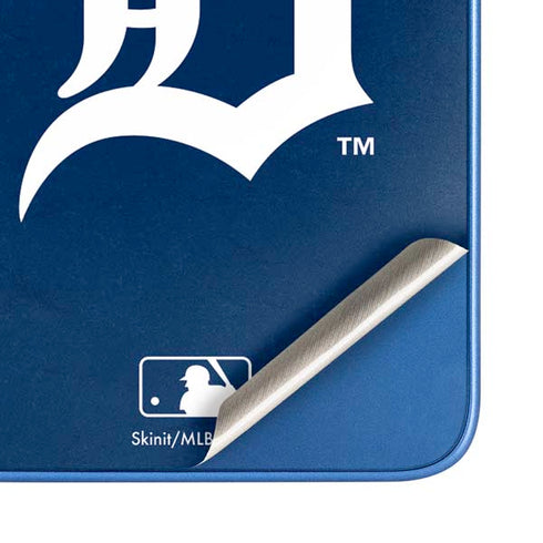MLB Detroit Tigers - Solid Distressed Moto G Play 4G (2024) Skin