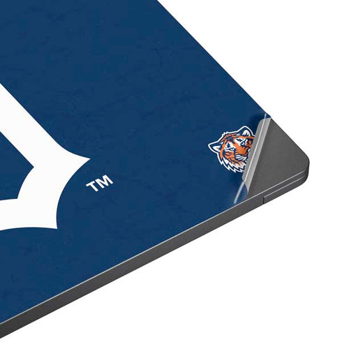 MLB Detroit Tigers - Solid Distressed Surface Laptop 7 13.8in Skin