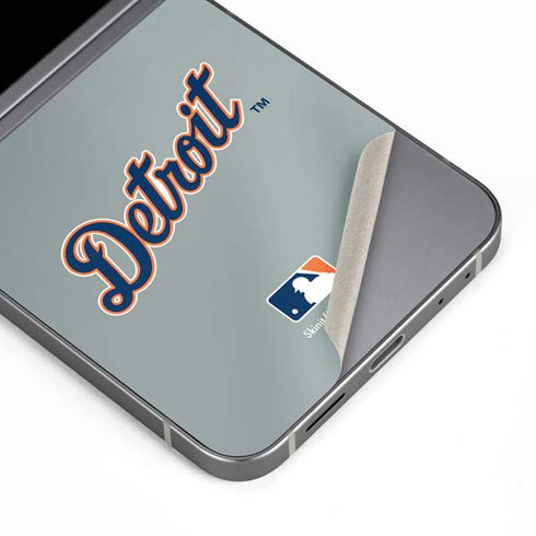MLB Detroit Tigers Alternate/Away Jersey Galaxy Z Flip6 Skin