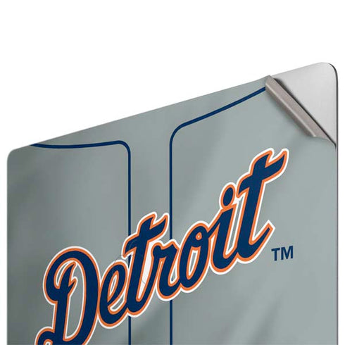 MLB Detroit Tigers Alternate/Away Jersey Apple MacBook Pro 16-inch Skin