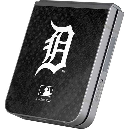 MLB Detroit Tigers Dark Wash Galaxy Z Flip6 Skin