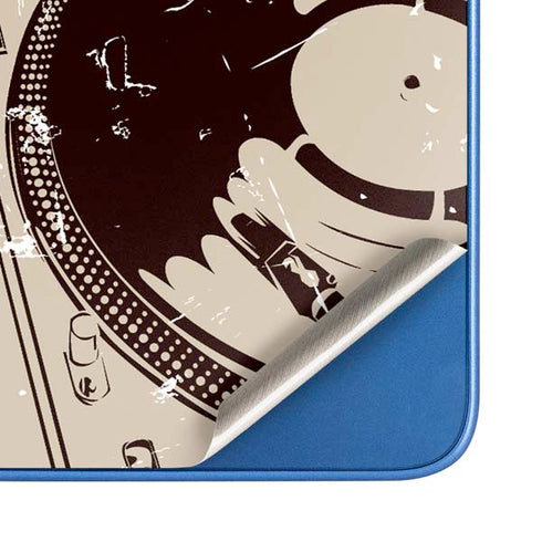 DJ Spinning Moto G Play 4G (2024) Skin