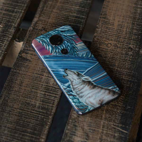 Dragon and the Wolf by Ed Beard Jr Moto E5 Plus Skin