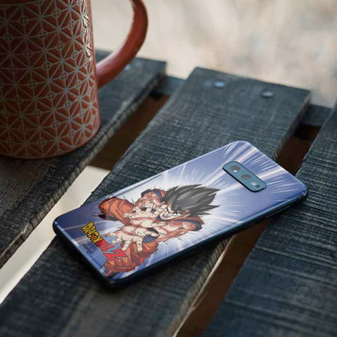 Dragon Ball Z Goku Kamehameha Blast Galaxy S10e Skin
