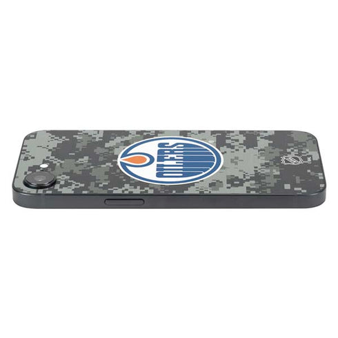 NHL Edmonton Oilers Camo iPhone 16e Skin