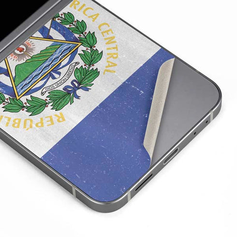 El Salvador Flag Distressed Galaxy Z Flip6 Skin