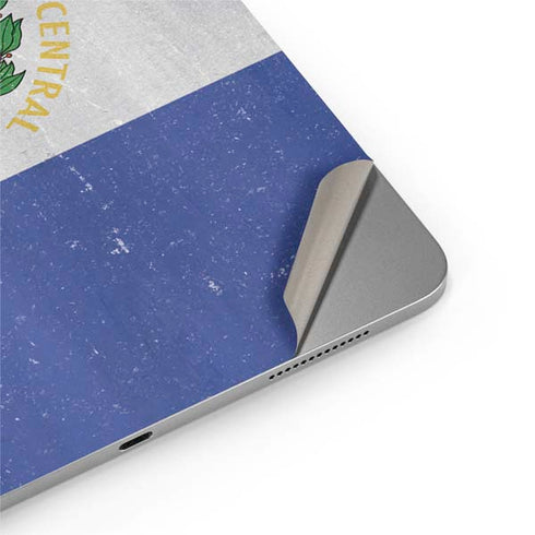 El Salvador Flag Distressed Apple iPad Air Skin