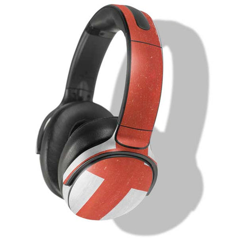 England Flag Distressed Skullcandy Venue Skin