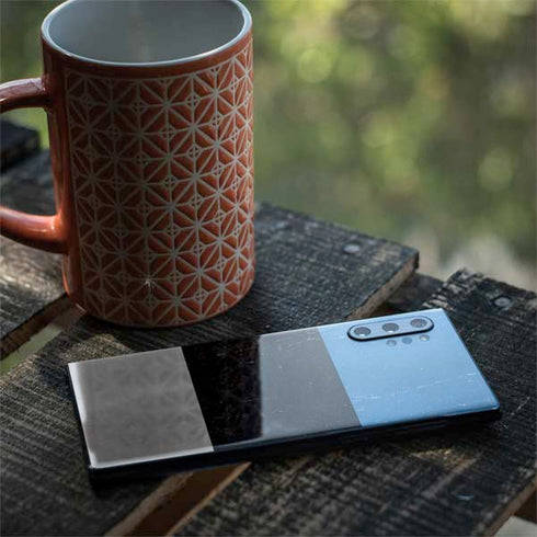 Estonia Flag Distressed Galaxy Note 10 Plus Skin